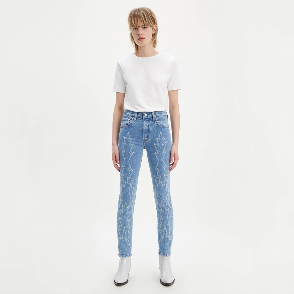 Levi’s 501Jeans with White Western Stitching